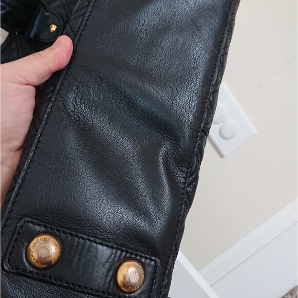 Marc Jacobs large Black Quilted Italy Leather bag - Picture 10 of 16